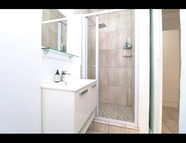 3 BEDROOM HOUSE FOR SALE IN WAVERLEY
